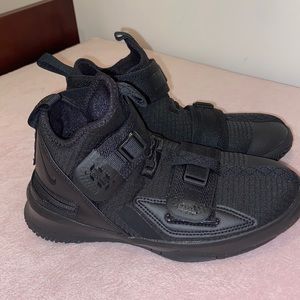 Brand new black Lebron solder Nike high top sneakers! Absolutely gorgeous! Sz3.5